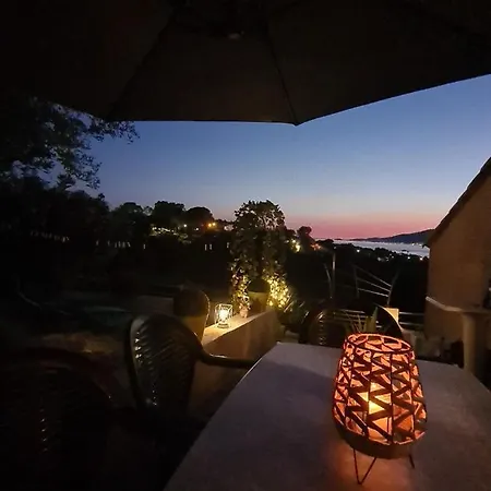 Ferienhaus Dans Avec Piscines 4-6 Personnes Briloc *