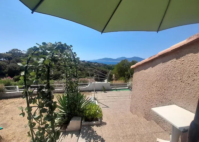 Dans Avec Piscines 4-6 Personnes Briloc *