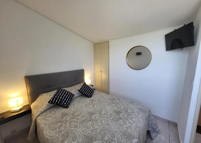 Dans Avec Piscines 4-6 Personnes Briloc *